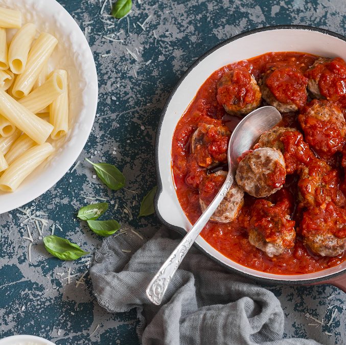 Albóndigas de pollo con jitomate