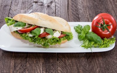 Baguette de mozzarella con hierbas finas