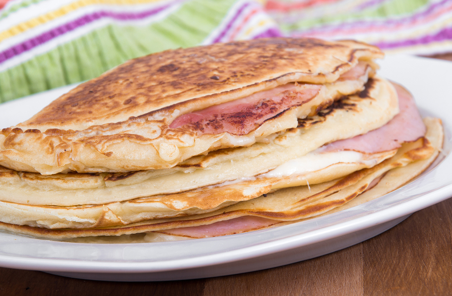 Crepas de avena con pavo y panela