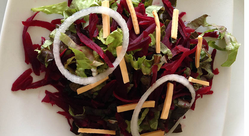 Ensalada de lechuga y betabel