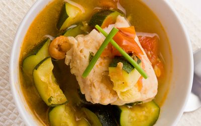 Pescado en caldo de verduras