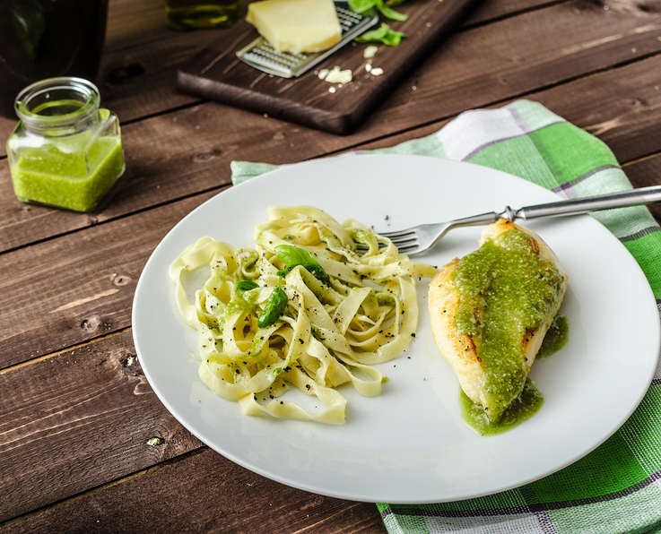 Pechugas de pavo al pesto