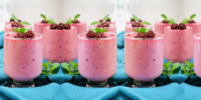 Smoothie de plátano y fresas